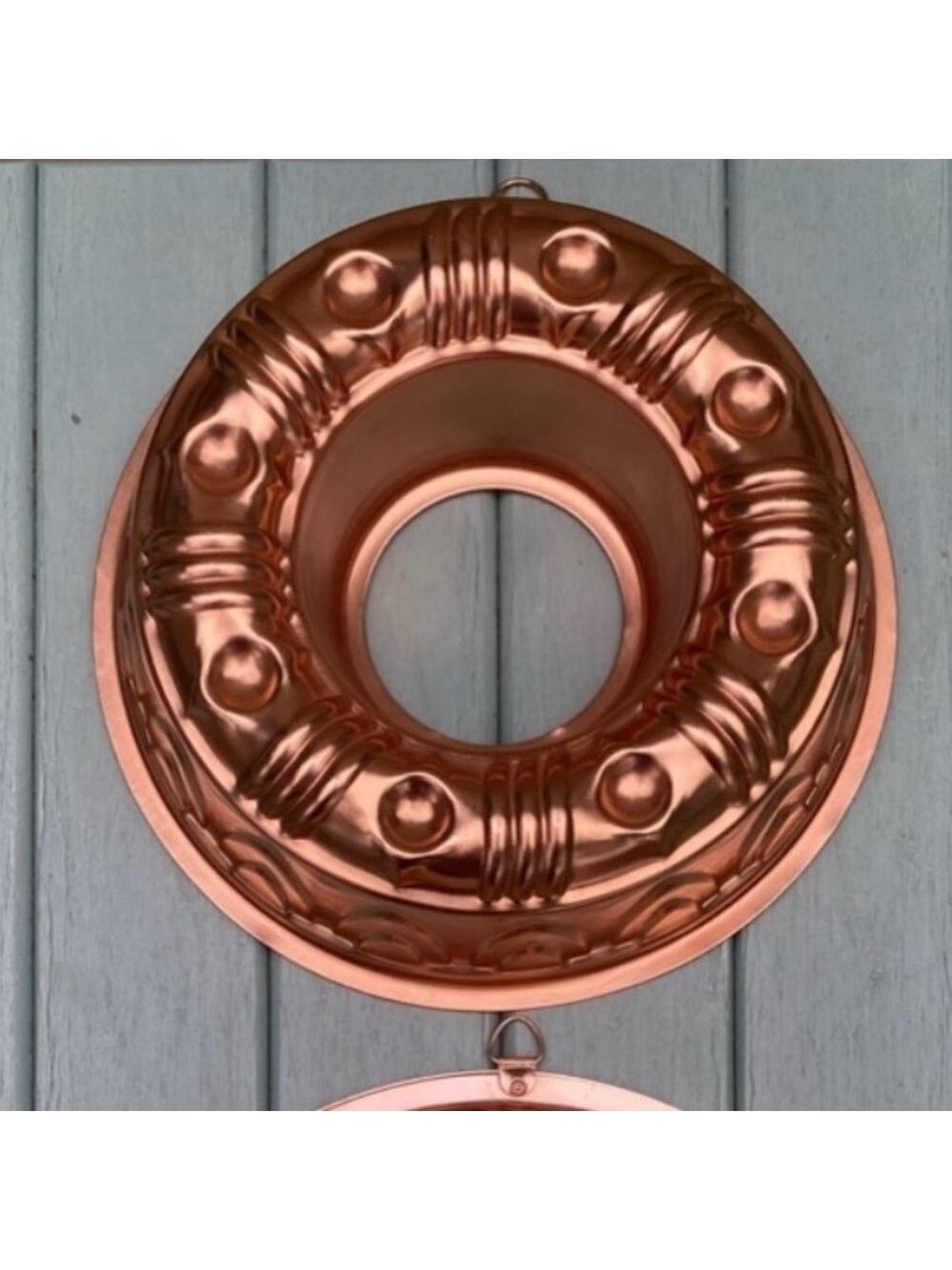 Vintage - Copper color gelatin mold/wall decoration. Excellent shape. 1 left